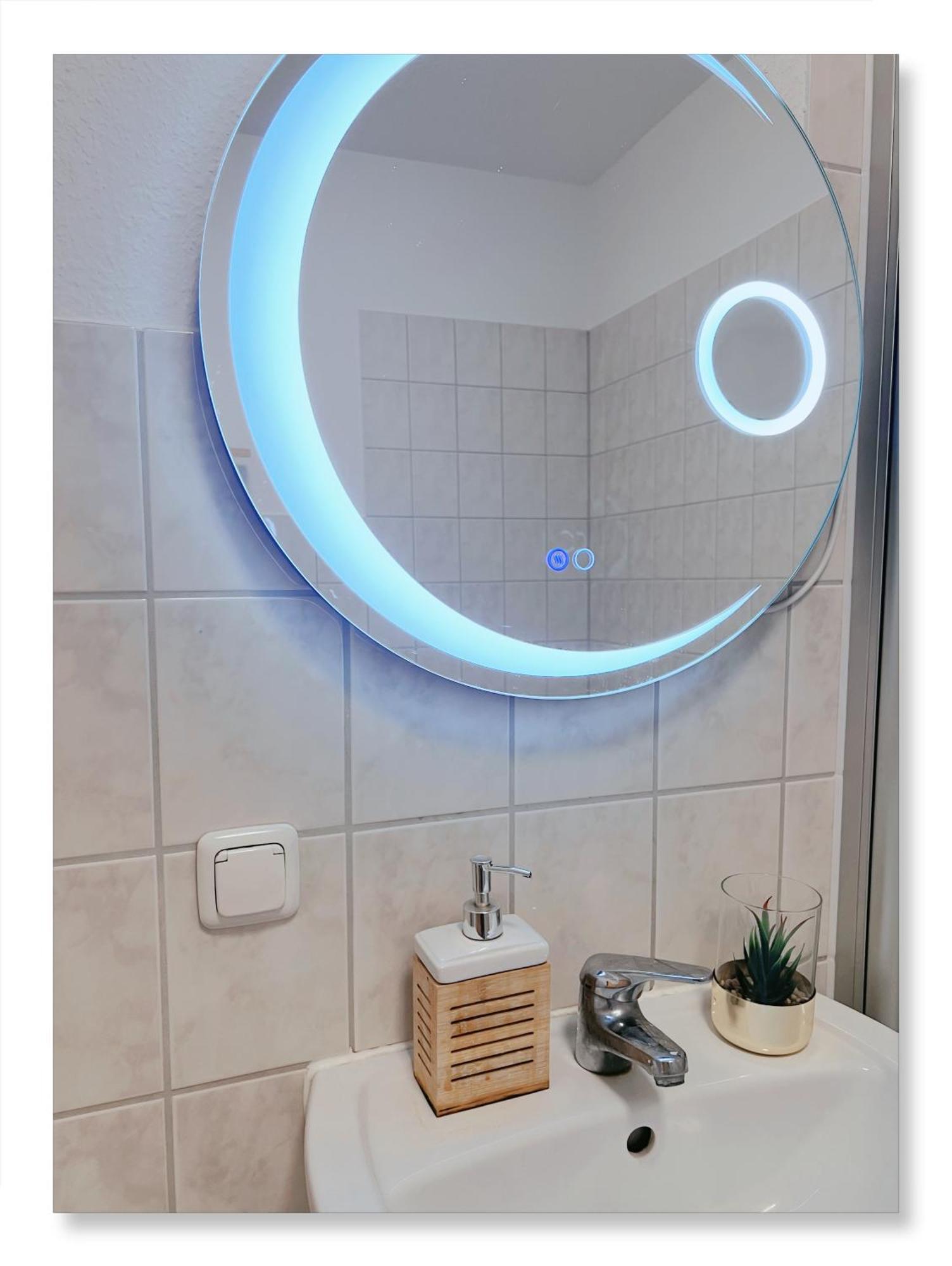 2 - Design Apartment *